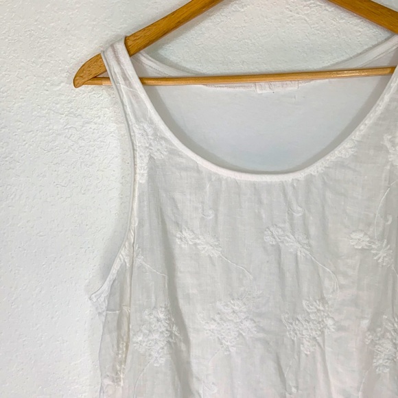 CP Shades Free People white embroidered linen top - Picture 2 of 6